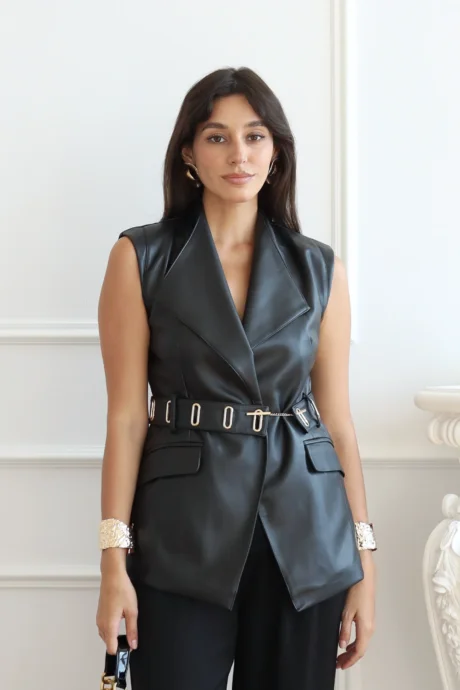 Жилет бренда Trash and Luxury
